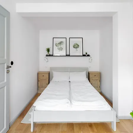 Klimatyczne Mieszkanie W Centrum *