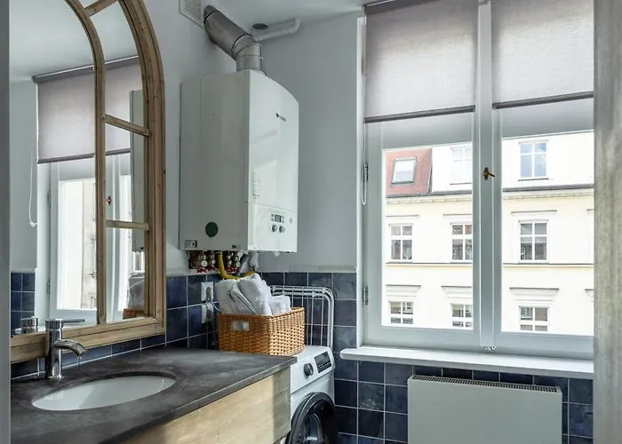 Klimatyczne Mieszkanie W Centrum *