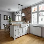 Apartament Klimatyczne Mieszkanie W Centrum *