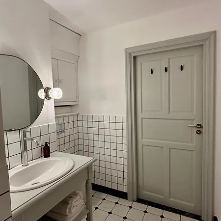 Klimatyczne Mieszkanie W Centrum Apartment