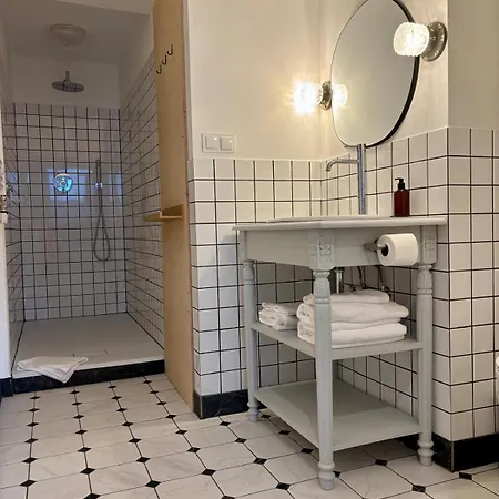 Klimatyczne Mieszkanie W Centrum